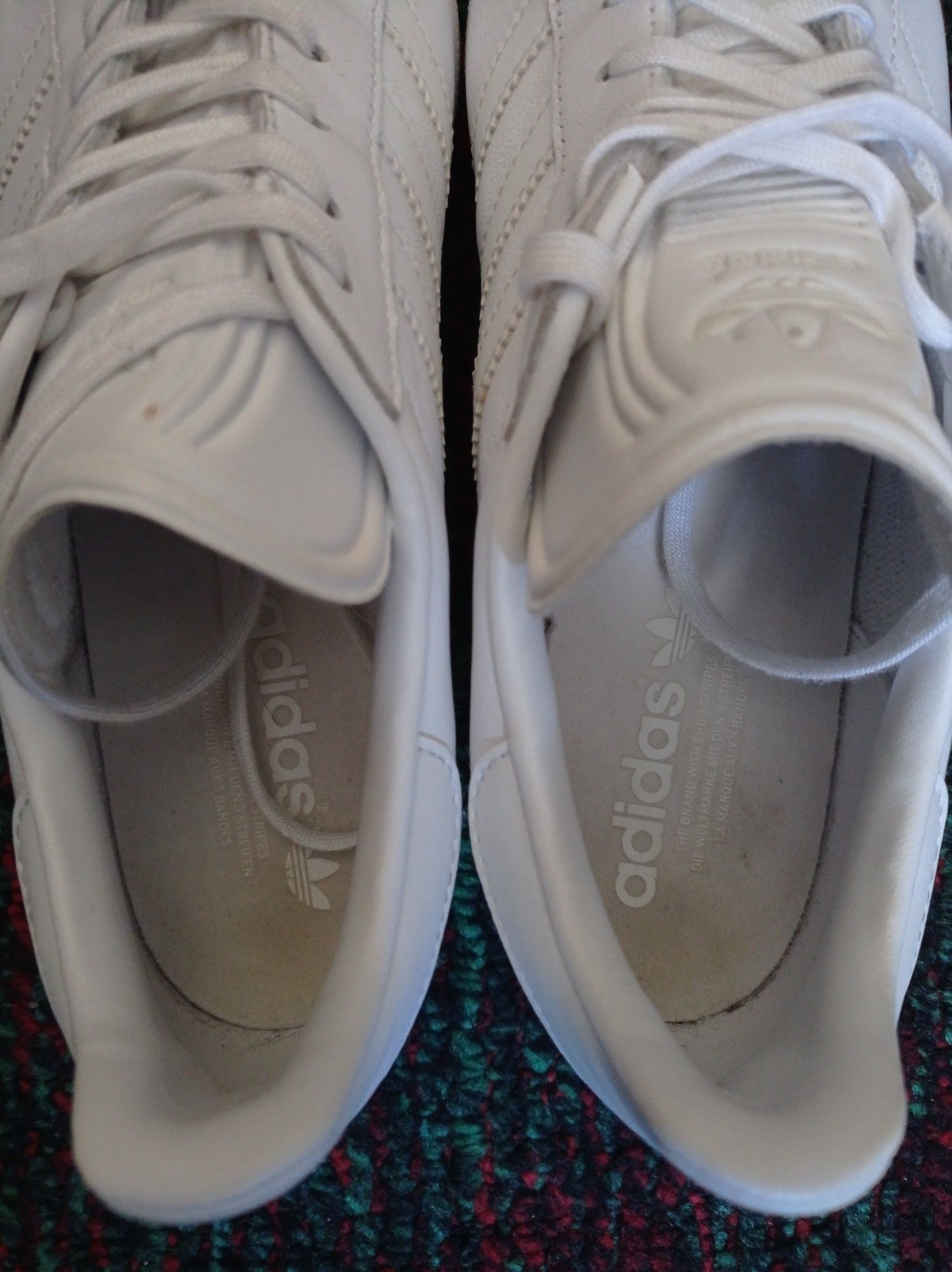 Кроссовки  Adidas ( газели)кожаные
