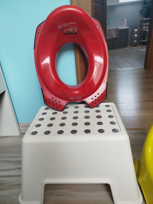 Podnóżek Ikea bolmen, nakładka nocnik