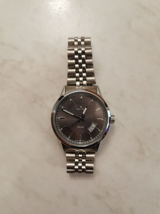 Часы ручные Vector