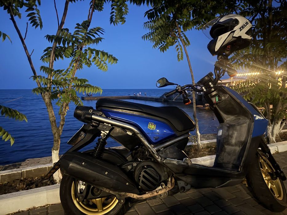 Bws 125 Yamaha скутер