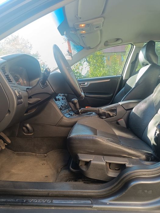 Sprzedam Volvo S60 2.4d5