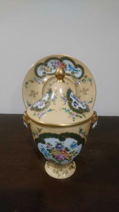 Porcelana Camile Le Tallec - Pote com tampa e Prato