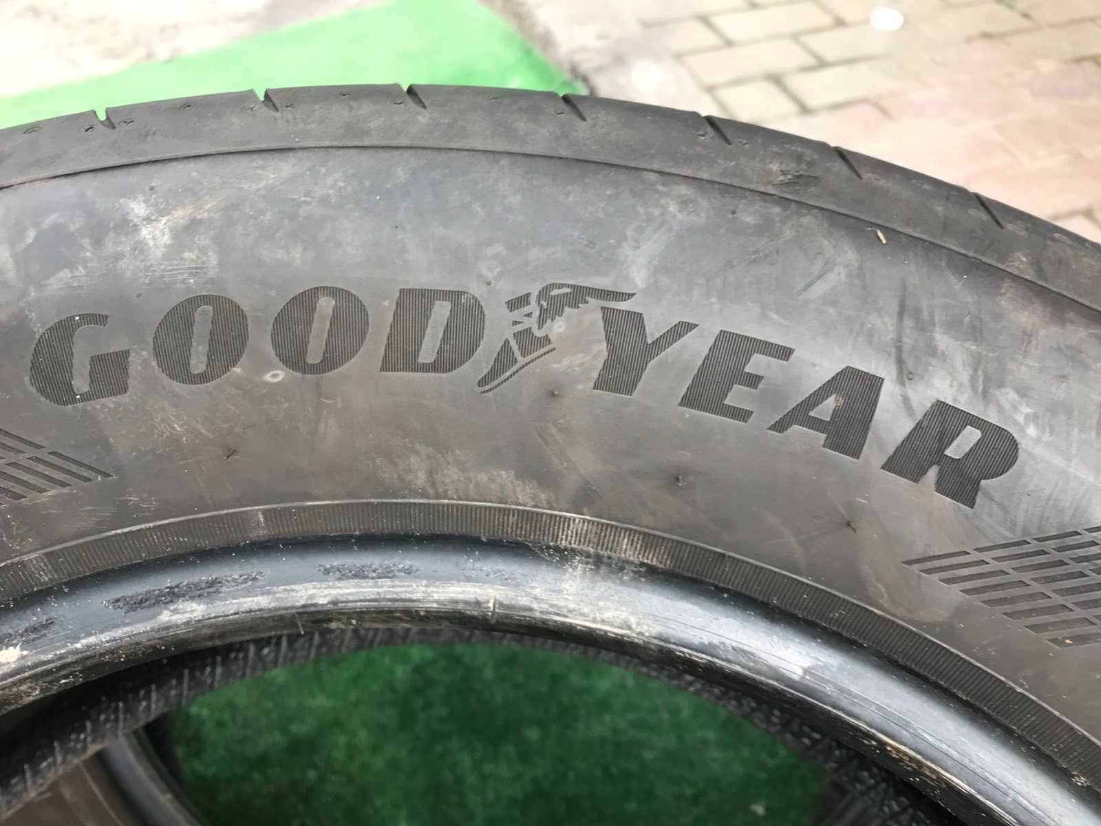 Шини Goodyear 225/60r17 Пара літо б/у склад Оригінал