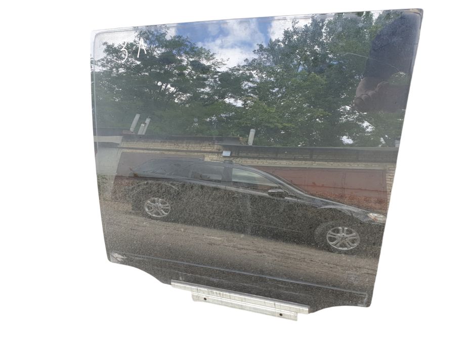 Стекло двери задней левой Toyota 4Runner 2002-2009  разборка