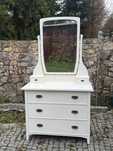 Drewniana biała toaletka Skandynawia sosnowa shabby chic bieliźniarka