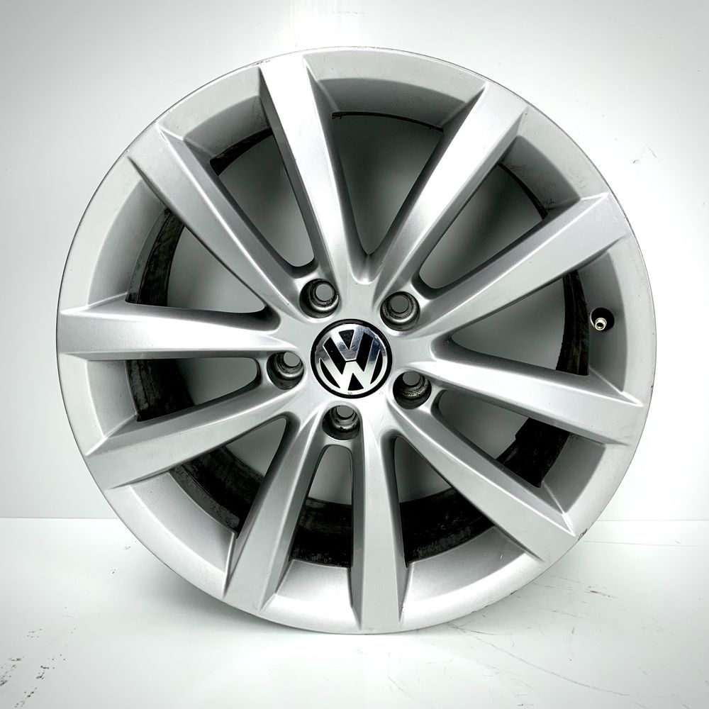 Felgi aluminiowe 17” Volkswagen Passat Golf Tiguan / 7J et45 (281)