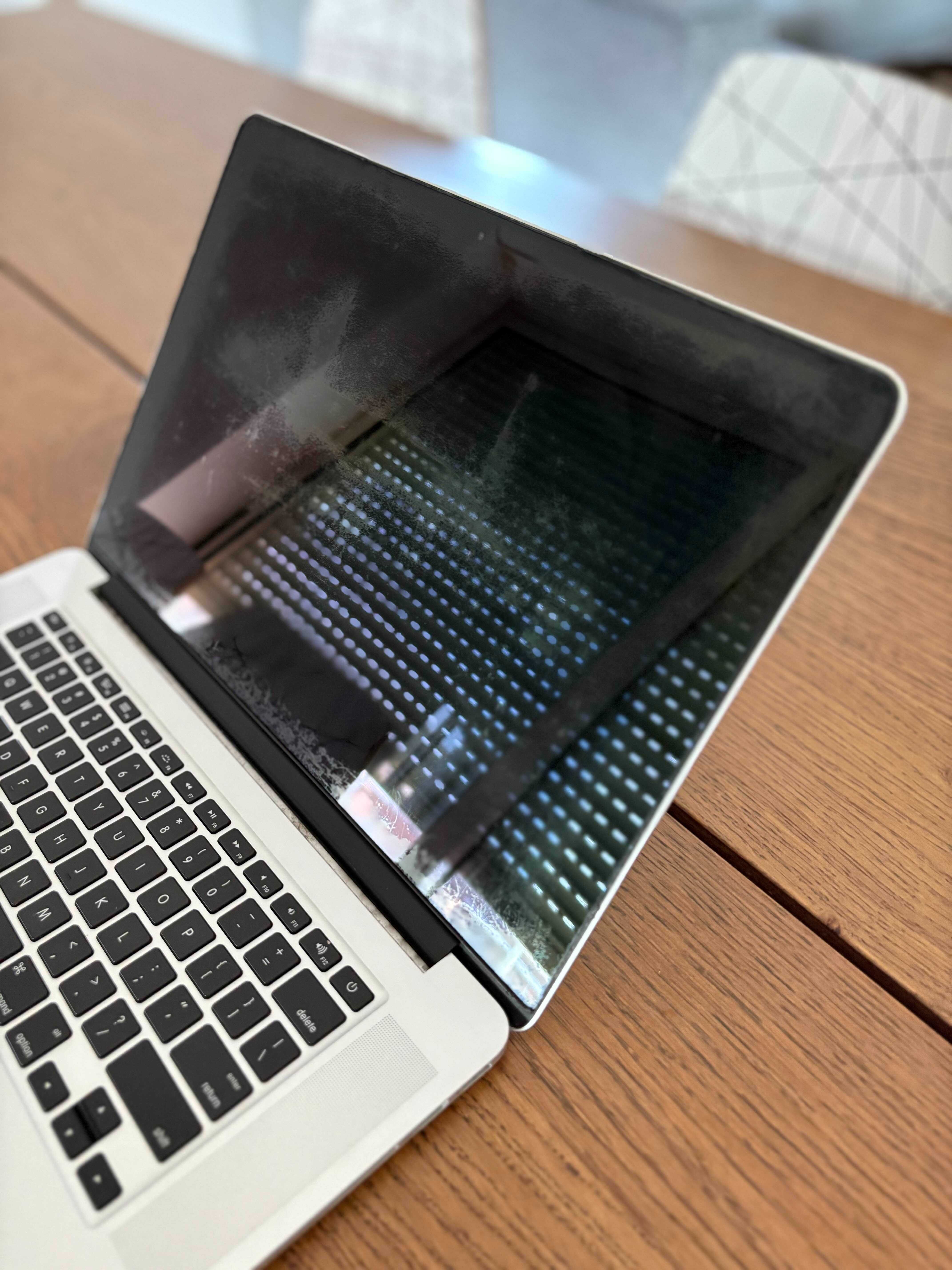 MacBook Pro 15 Mid 2015 para peças