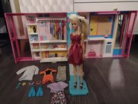 Orginalna szafa Barbie