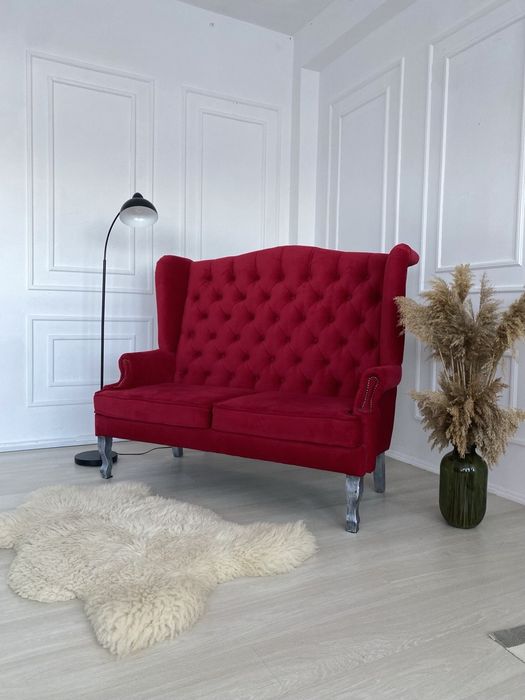 Диван червоний б/у