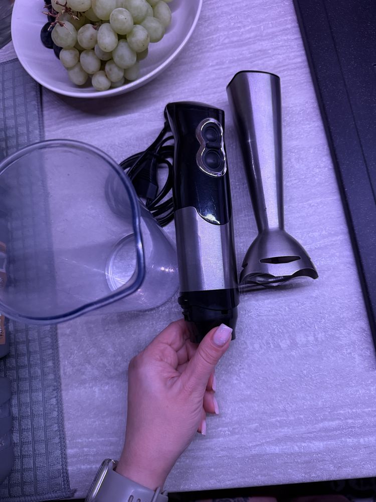 Blender ręczny SATURN