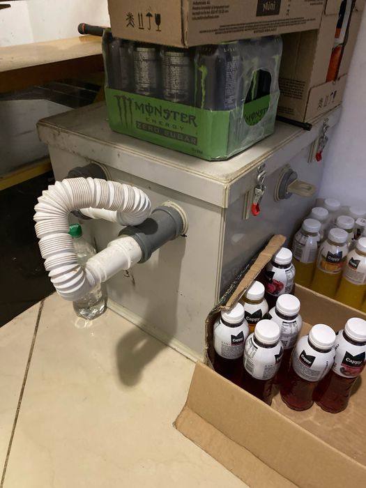 Жироуловлювач ( сепаратор жиру)