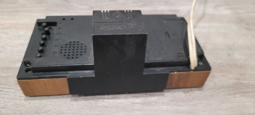 Zegar radziecki budzik cyfrowy Elektronika 6.15M