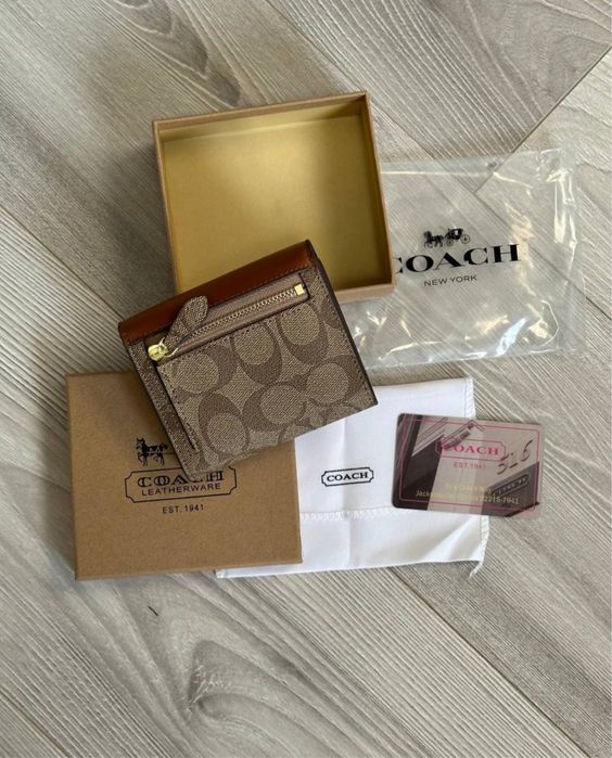 Гаманець coach жіночий