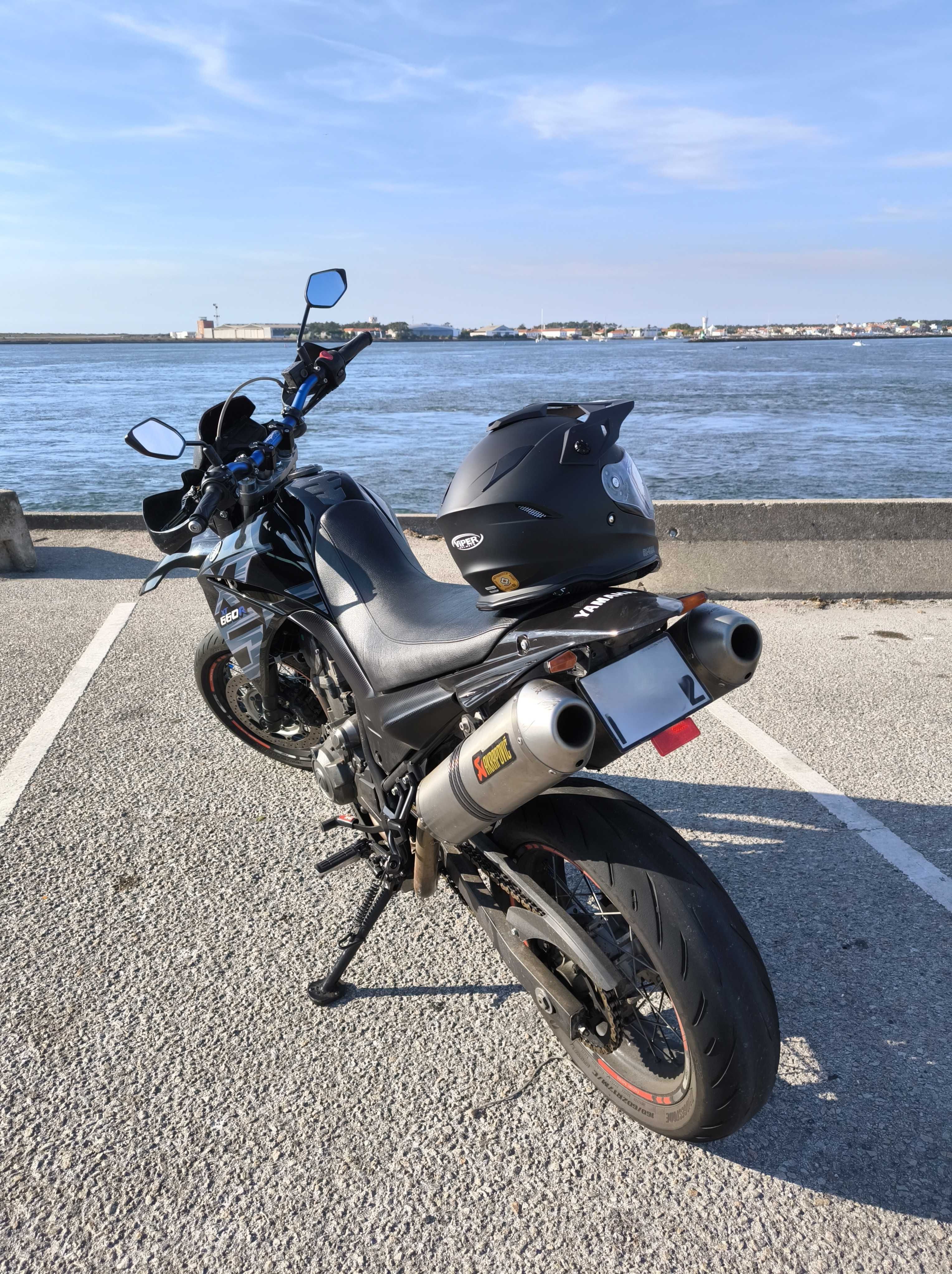 Yamaha XT 660 X - Ponteiras Akrapovic