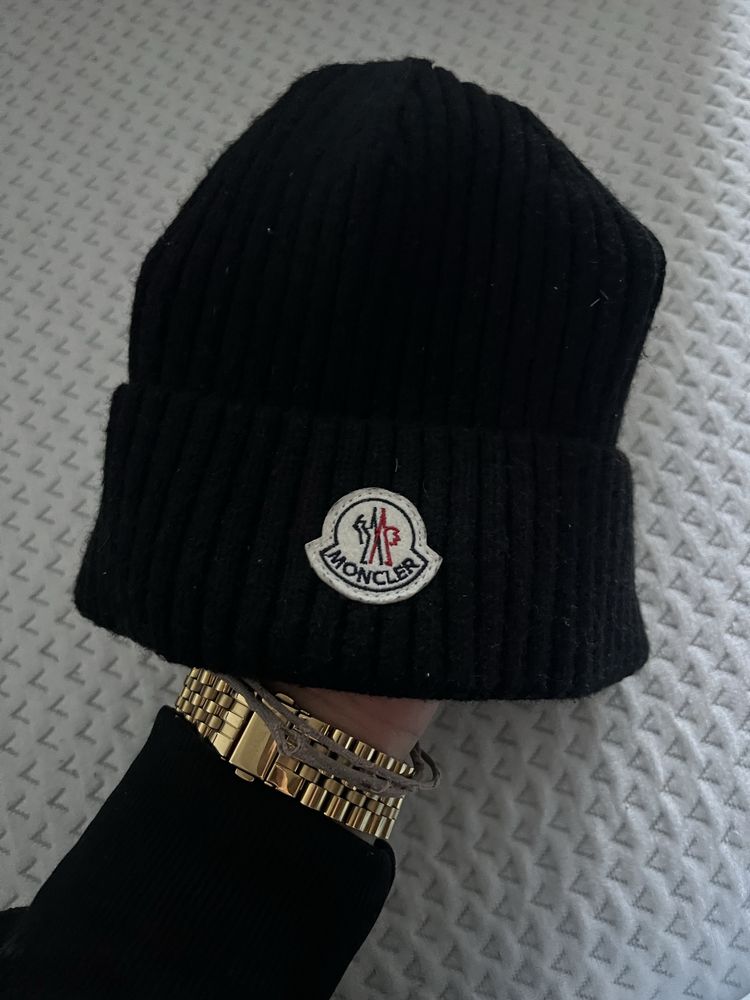 czapka moncler zimowa