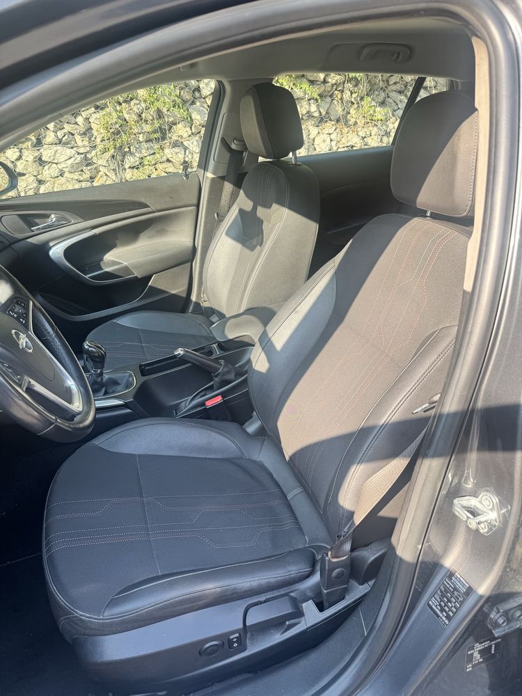 Opel insignia 2012 aceito retoma