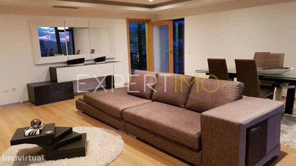 Apartamento T2 S em Vila Nova Tazem