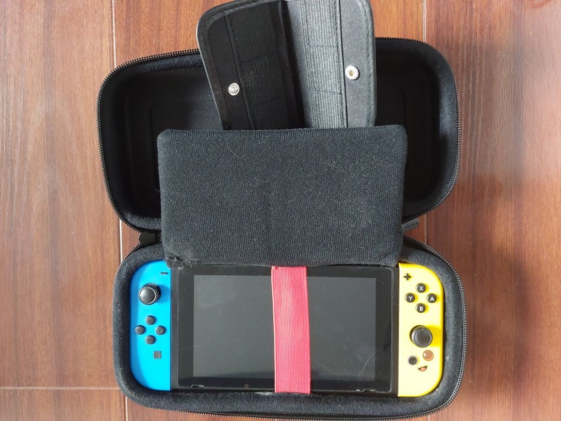 Konsola NINTENDO Switch v2 + Joy-Con Fortnite i wiele innych