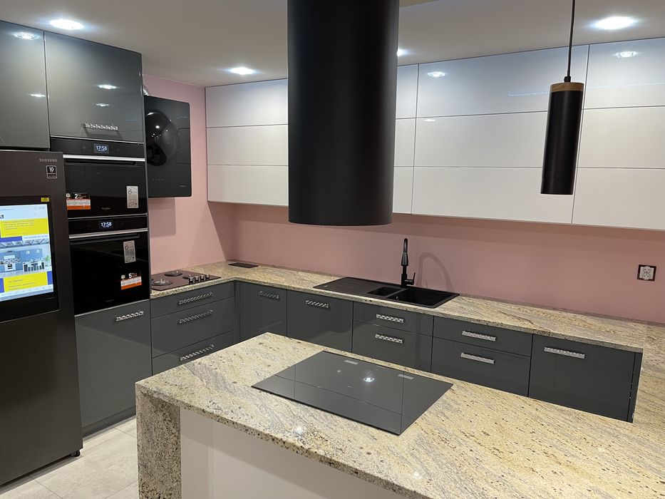 Meble na wymiar. Zapraszamy. Krótkie terminy