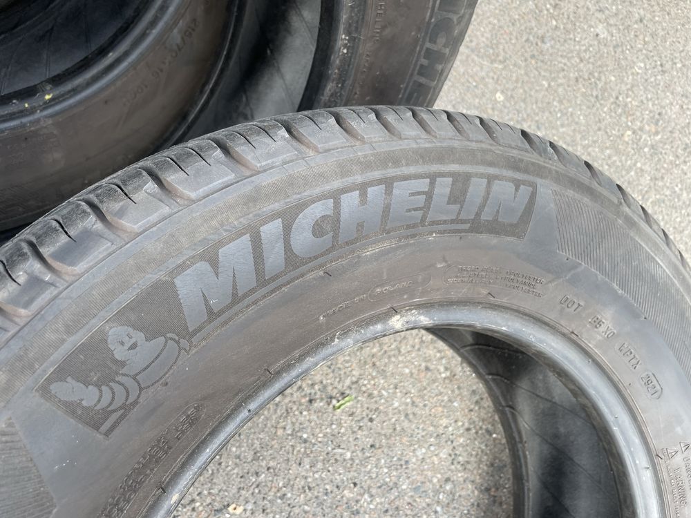 16 215/70 Michelin резина літо комплект