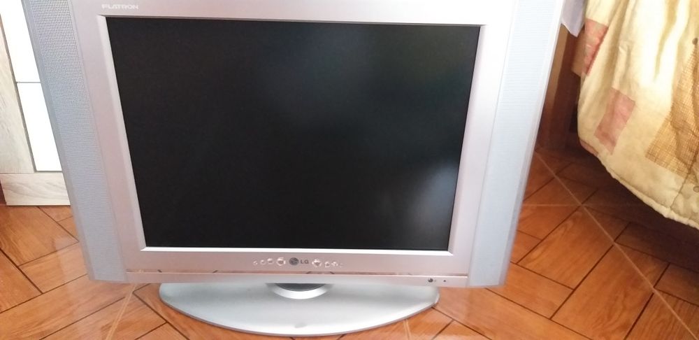 TV.LG  Flatron  vendo