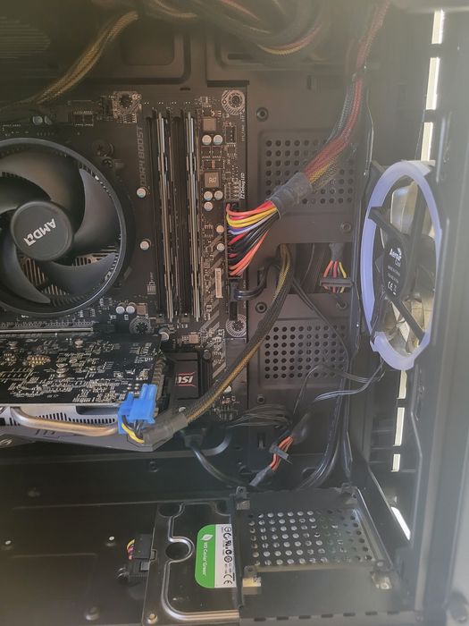 Komputer stacjonarny