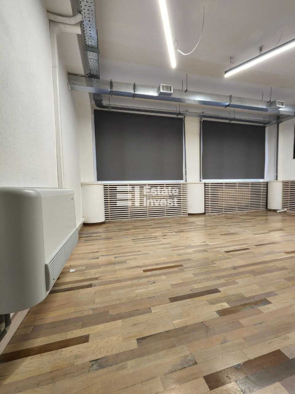 Продам офисное помещение в бизнес центре по ул. Отакара Яроша, 18-А.
