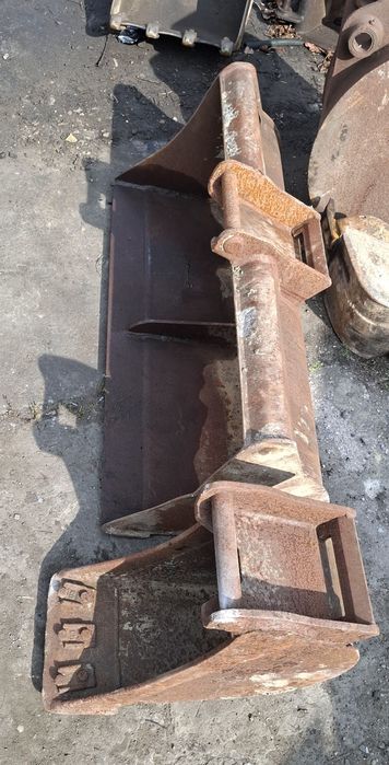 Minikoparka 2800kg 3lyzki transport