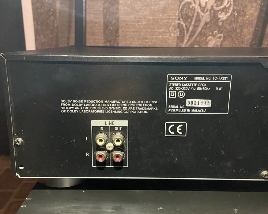 Магнитафон DECK SONY TC-FX211