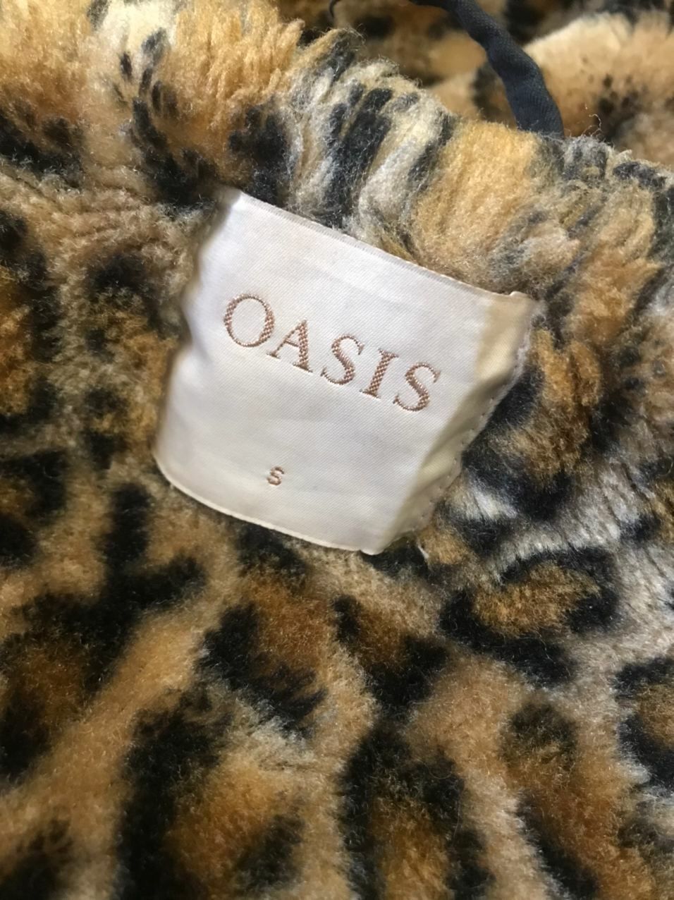 Продається  куртка зима OASIS