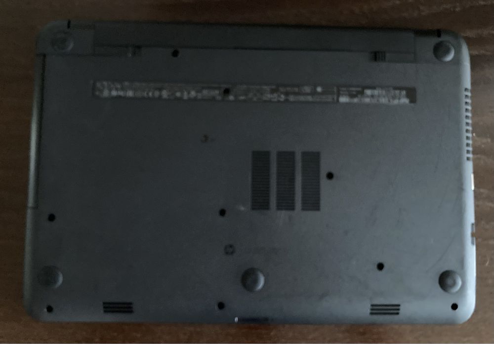 Laptop HP RT3290 15.6” Intel Win 10 4GB RAM 500GB + Ładowarka