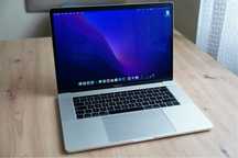 MacBook Pro 15” (2018) – i7 / 16 GB RAM / 256 GB SSD – świetny stan