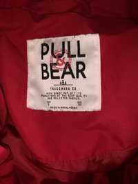 Kurtka Pull&Bear czerwona S polecam