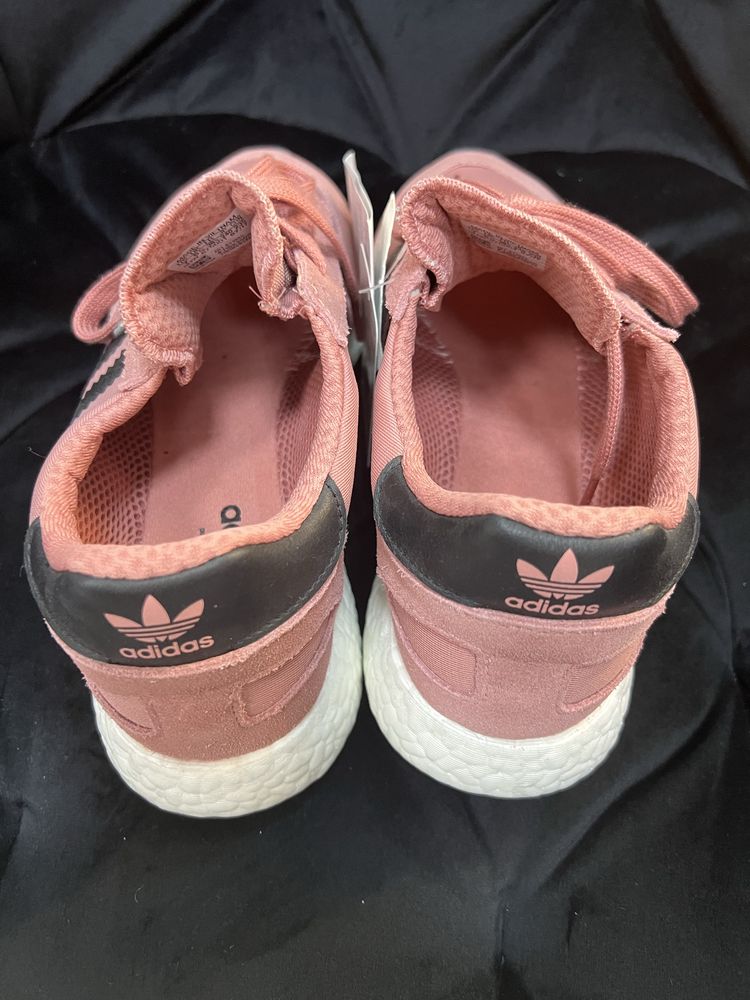 Кросівки Adidas Iniki RUNNER рожеві жіночі  BY9095