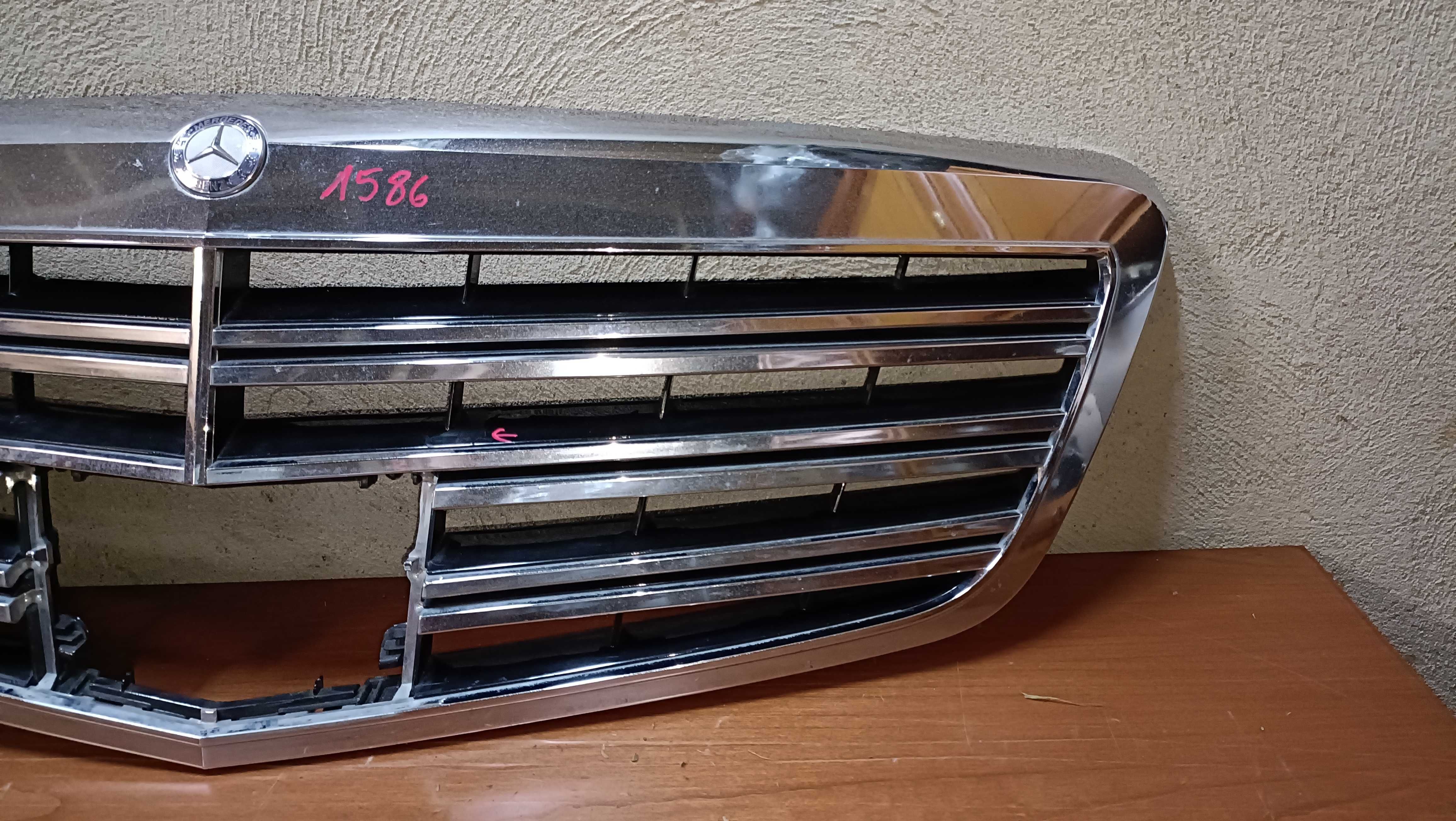 Mercedes W221 S-Klasa Atrapa grill zderzaka