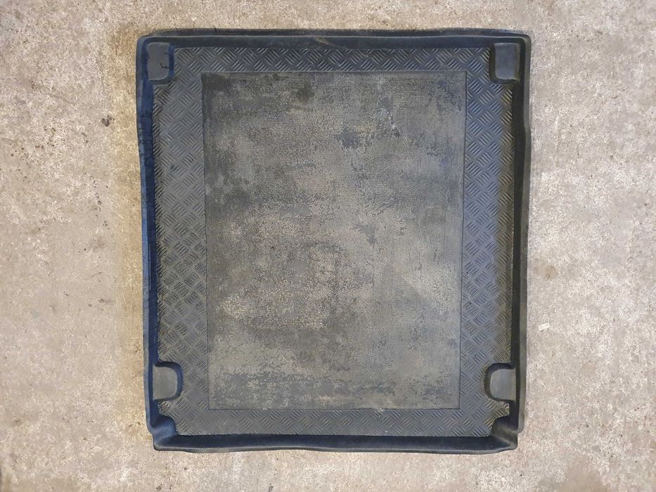 Mata wklad bagaznika Opel Vectra c lift kombi