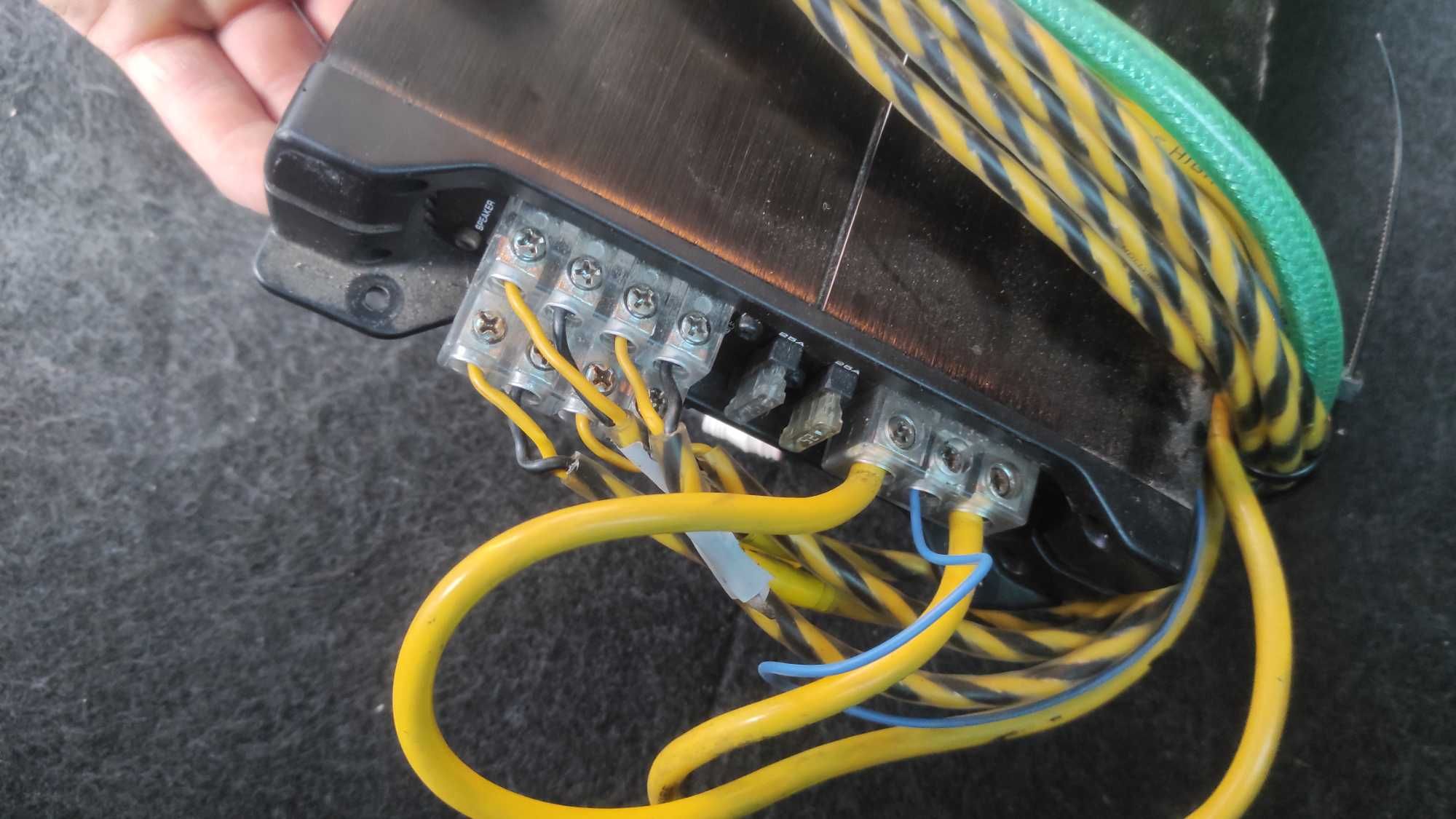 Підсилювач+провода