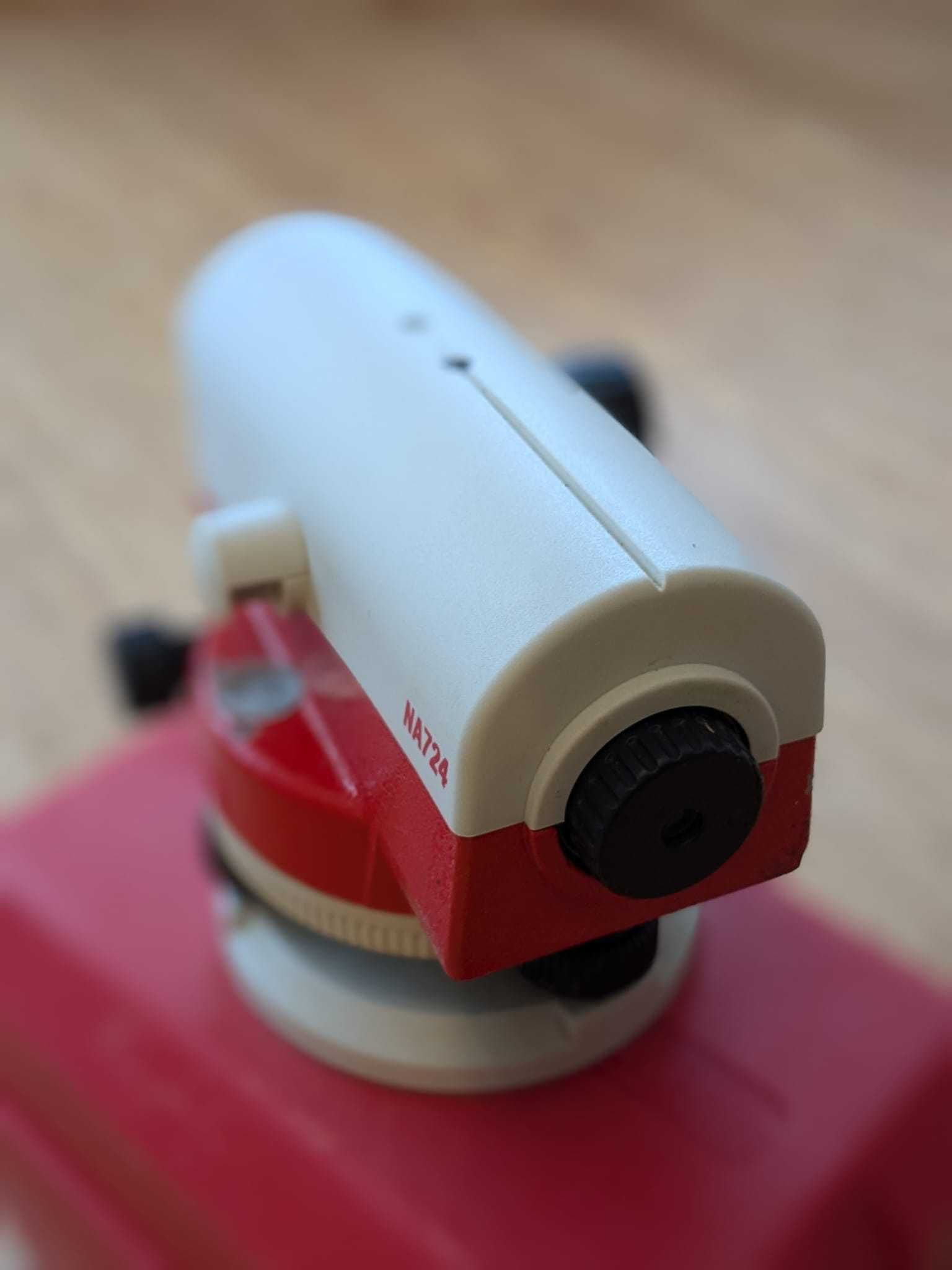 Leica NA 724 - niwelator optyczny