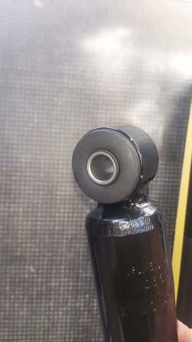 амортизатор Renault Kangoo Nissan KUBISTAR Рено кенго канго