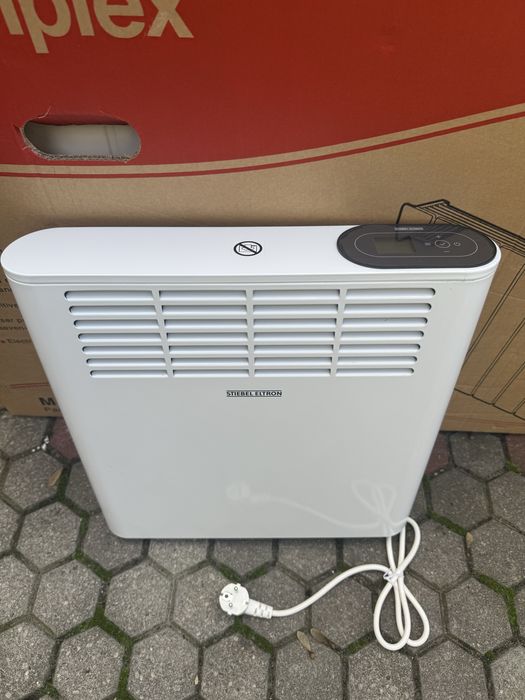Grzejnik elektryczny,konwektor ścienny Stiebel Eltron 1000W LCD