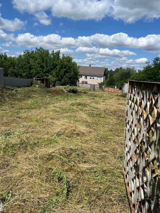 Будинок поряд водойми! Ідеально!