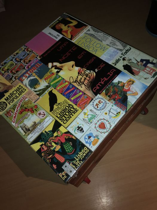 Mesa design em palette com rodas