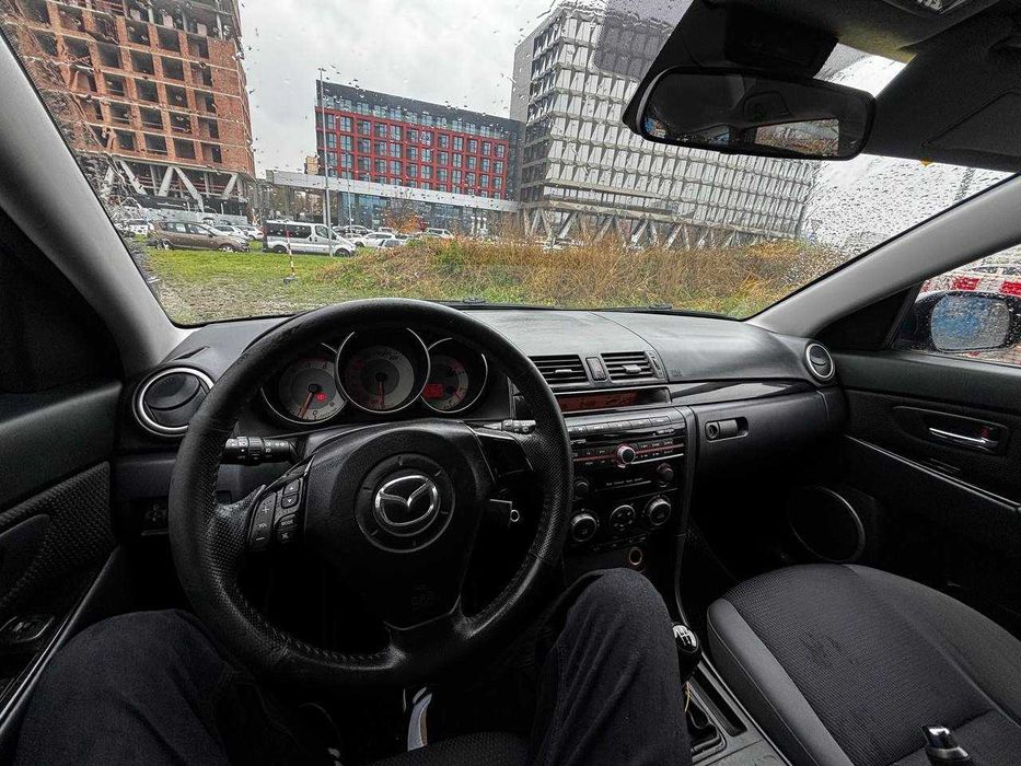 Автомобіль Mazda3 2008