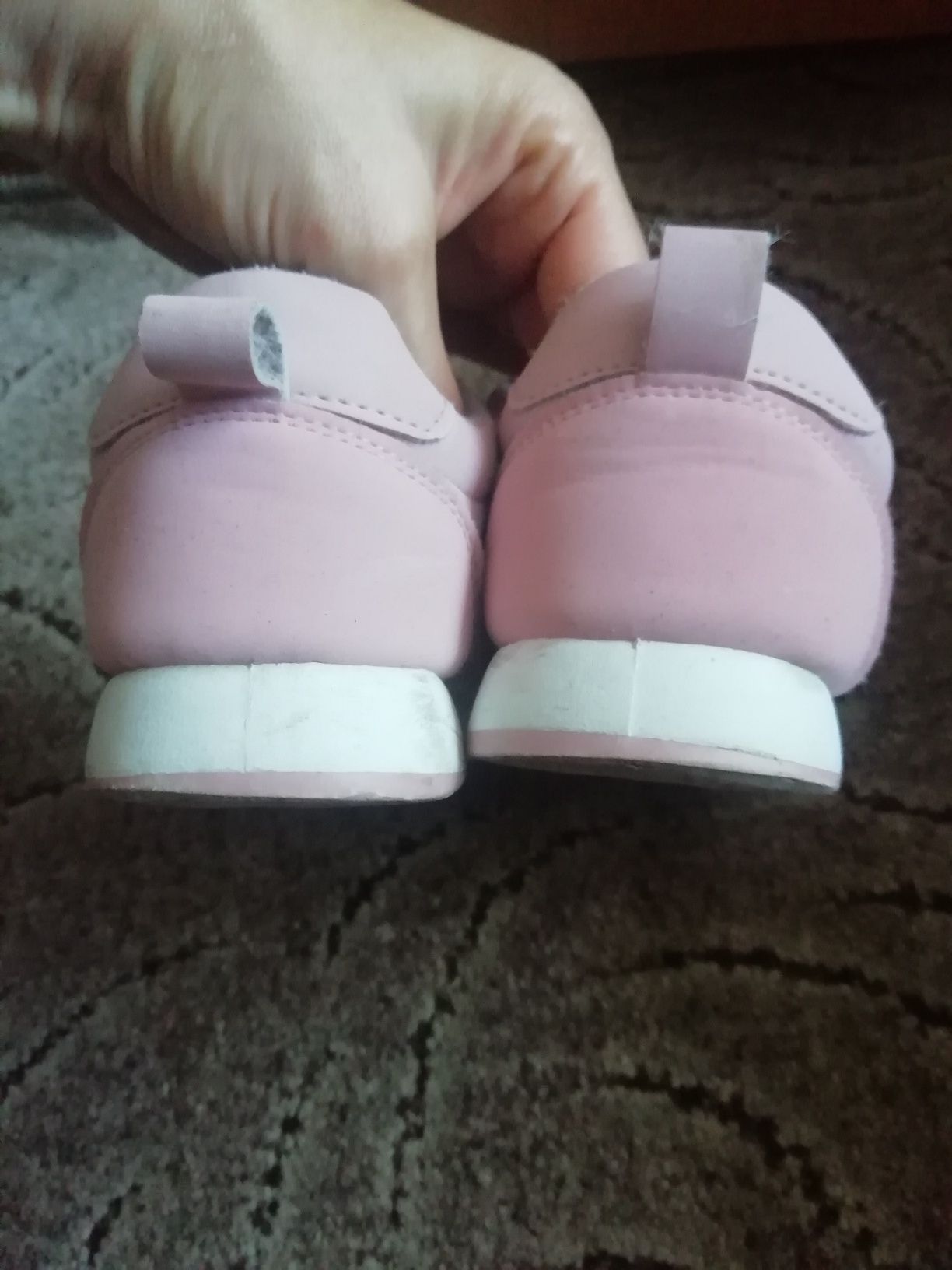 Buty Sinsay Myszka Mini rozmiar 32