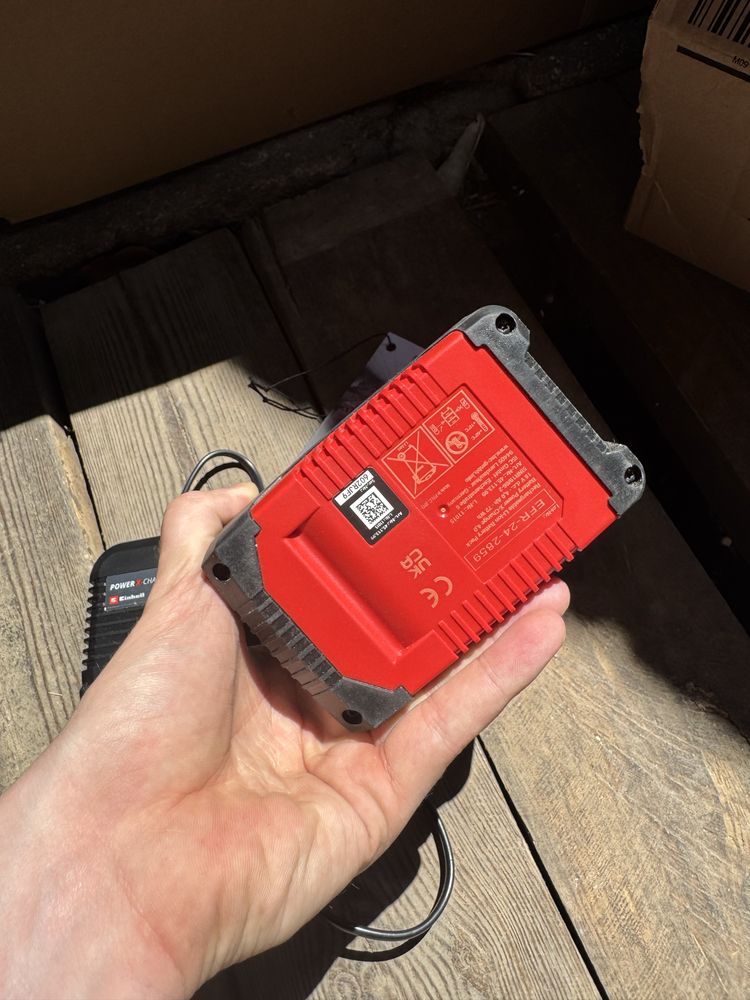 Einhell ładowarka plus bateria Li-ion 4Ah 18V x-change nowa okazja!