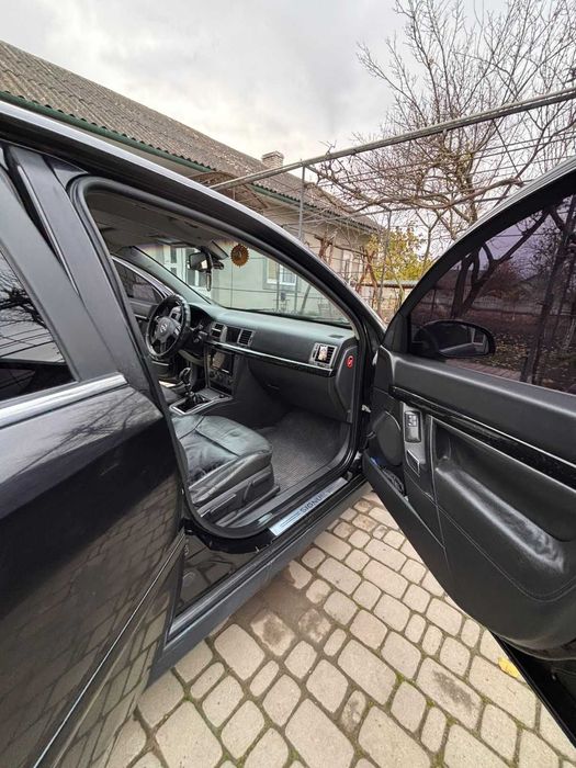 Продам автомобіль Opel Signum