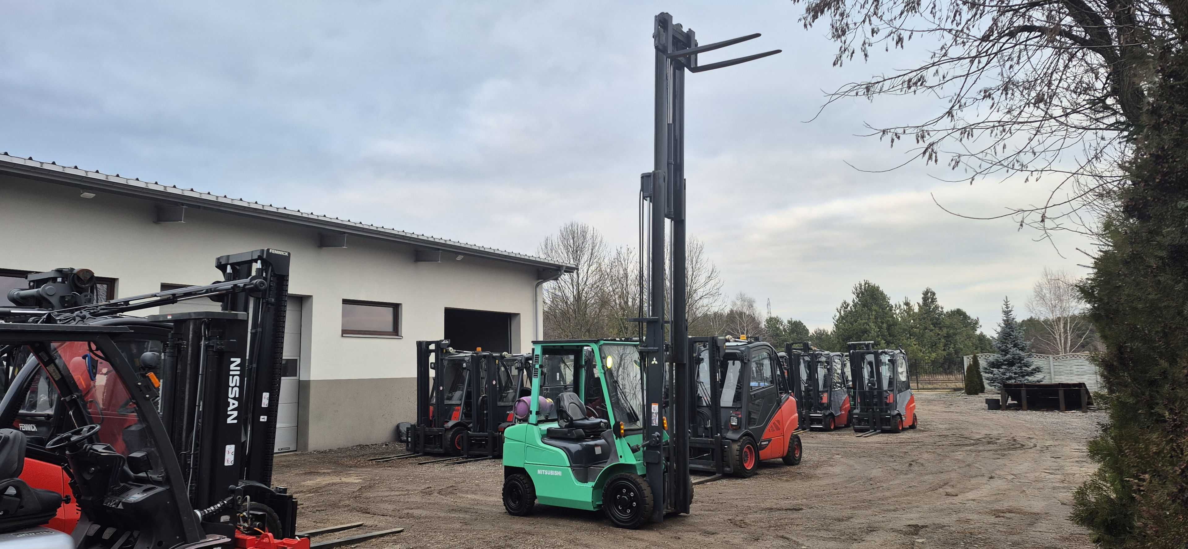 Wózek Widłowy Mitsubishi FG25NT - Rok 2014 - Triplex 5.50 m - Stan BDB