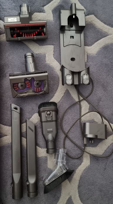 Odkurzacz bezprzewodowy Dyson V6 sv05
