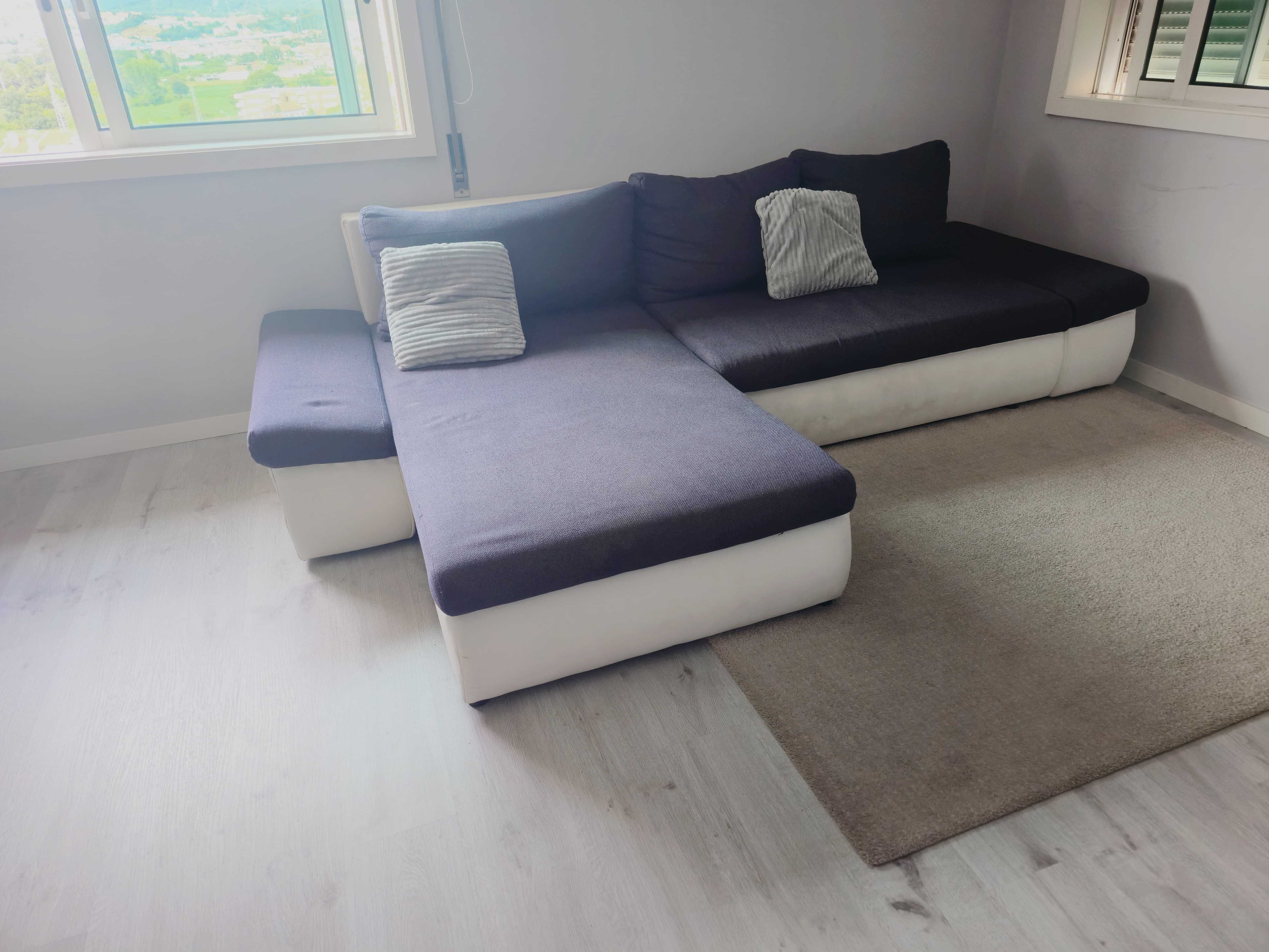 Sofa chaiselong Cinza e Branco