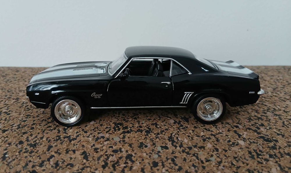 Chevrolet Camaro SS de 1969 (escala 1:32)